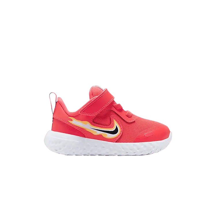 

Кроссовки Nike Revolution 5 TD 'Fiery Swoosh', розовый