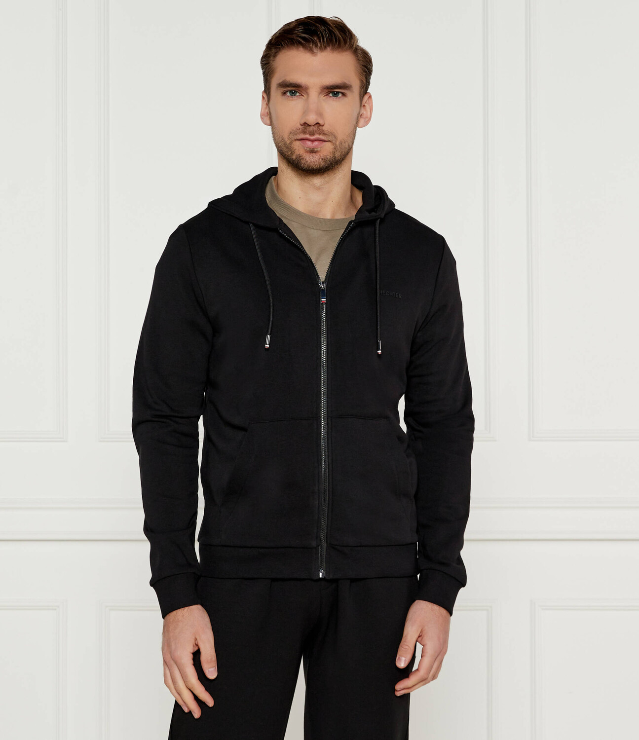 

Толстовка Hechter Paris Regular Fit, черный