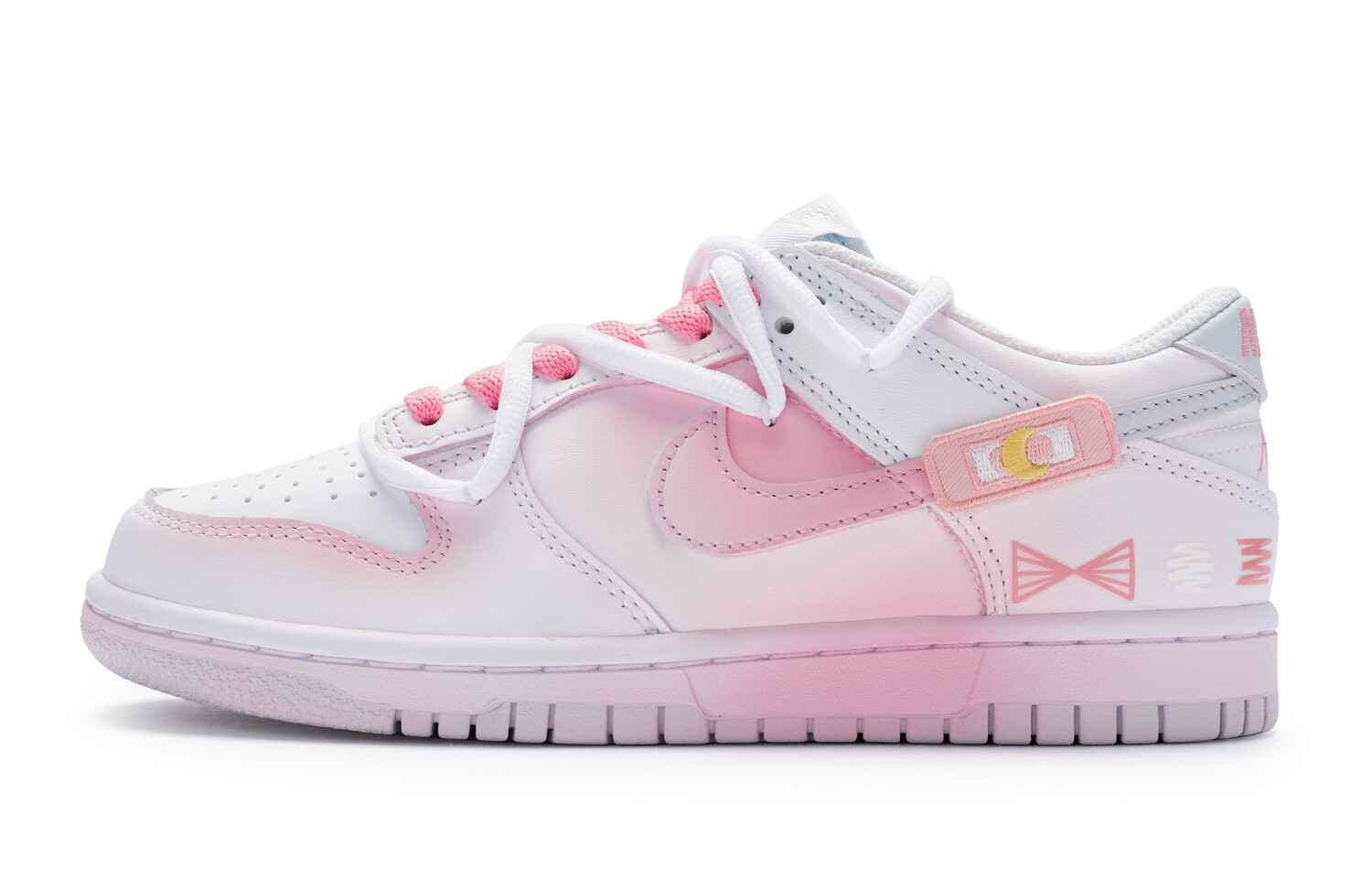 

Кроссовки Nike Dunk Skateboard Shoes Women's Low-Top White Pink