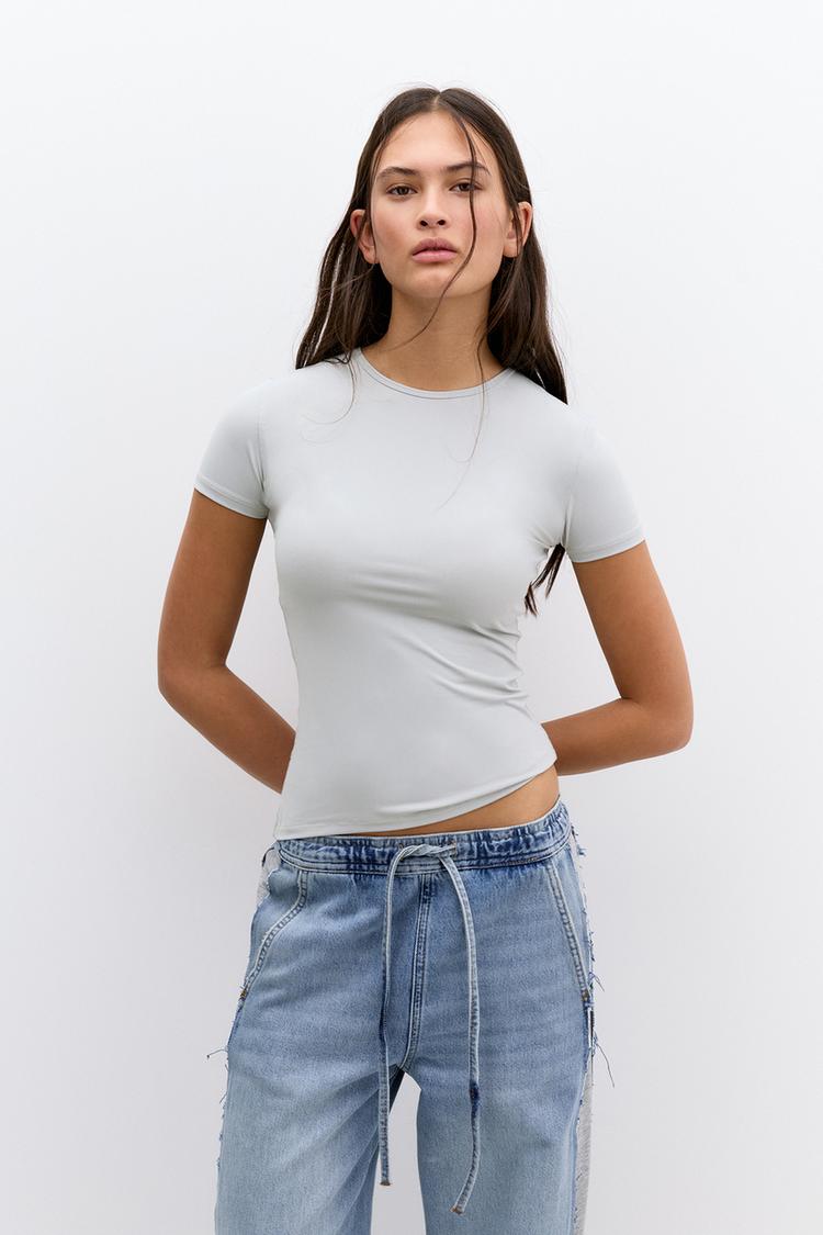 

Футболка из полиамида с коротким рукавом Pull And Bear, серый