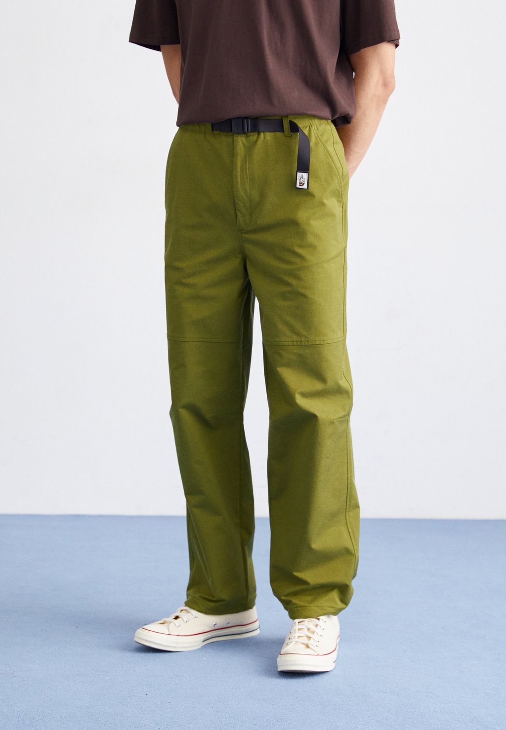 

Брюки WIDE LEG PANT The North Face, цвет forest olive