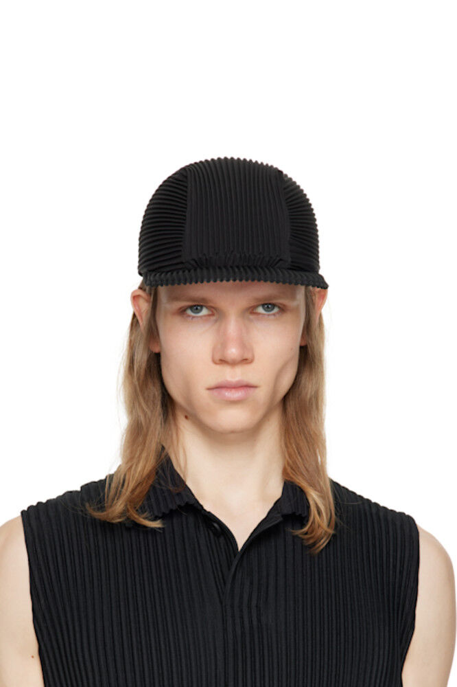 

Черная кепка со складками HOMME PLISSÉ ISSEY MIYAKE