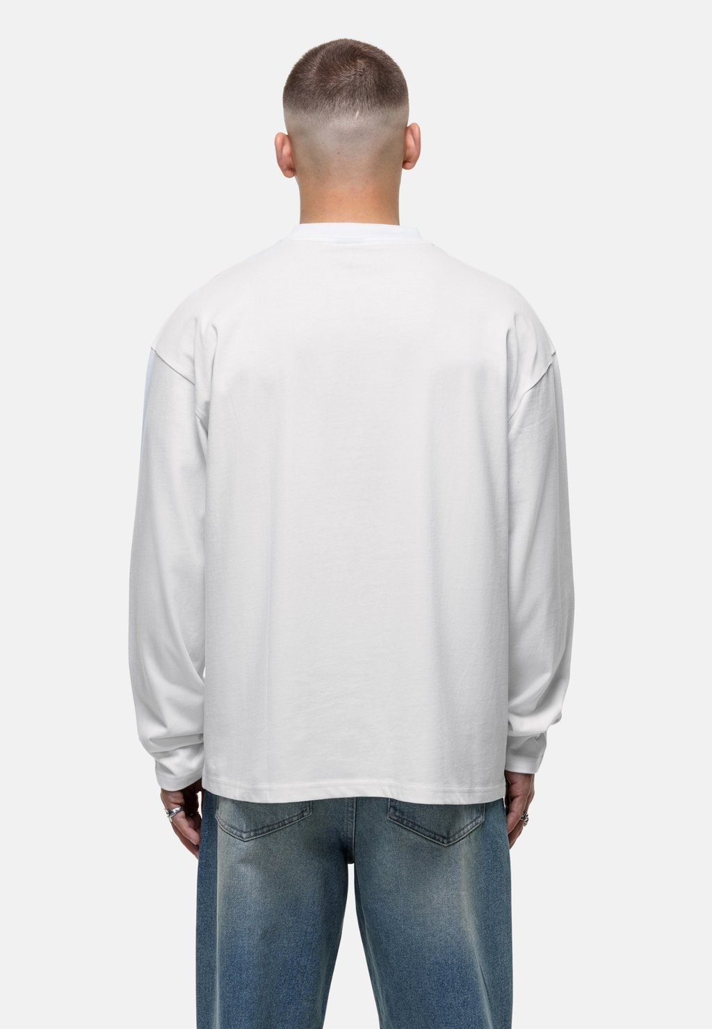 

Топ с длинными рукавами OVERSIZED SCROLL WHITE LONGSLEEVE T-SHIRT Good For Nothing, белый