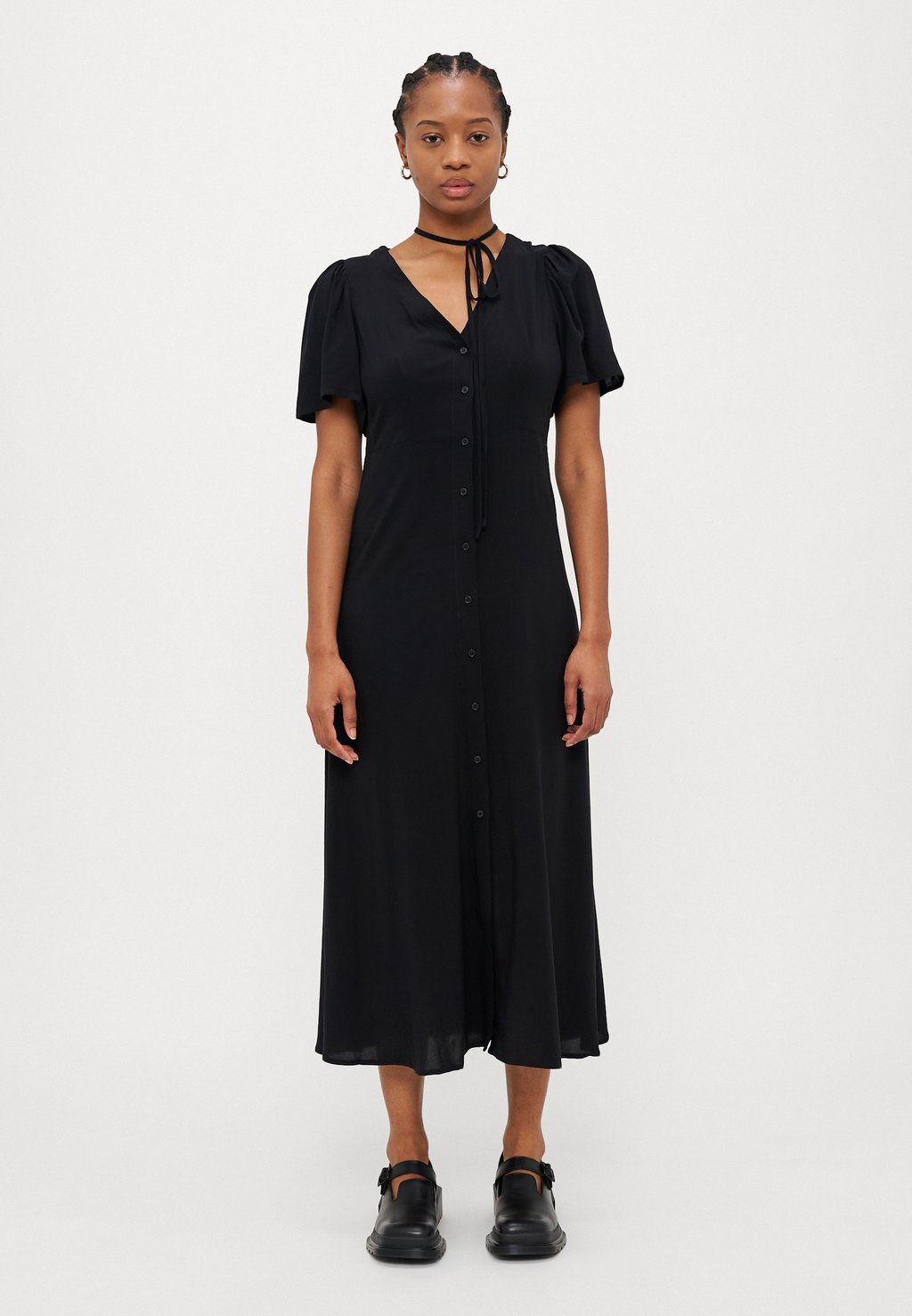 

Платье-рубашка VMALBA CALF DRESS Vero Moda Petite, черный
