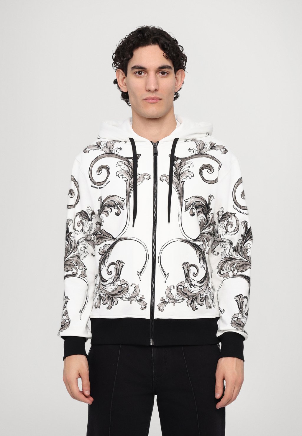

Толстовка на молнии PAN BAROCCO OUTLINE - Hoodie Versace Jeans Couture, белый