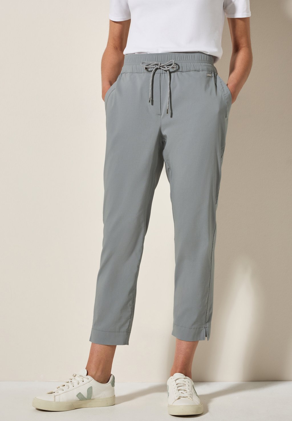 

Брюки CASUAL FIT Cecil, цвет Grau