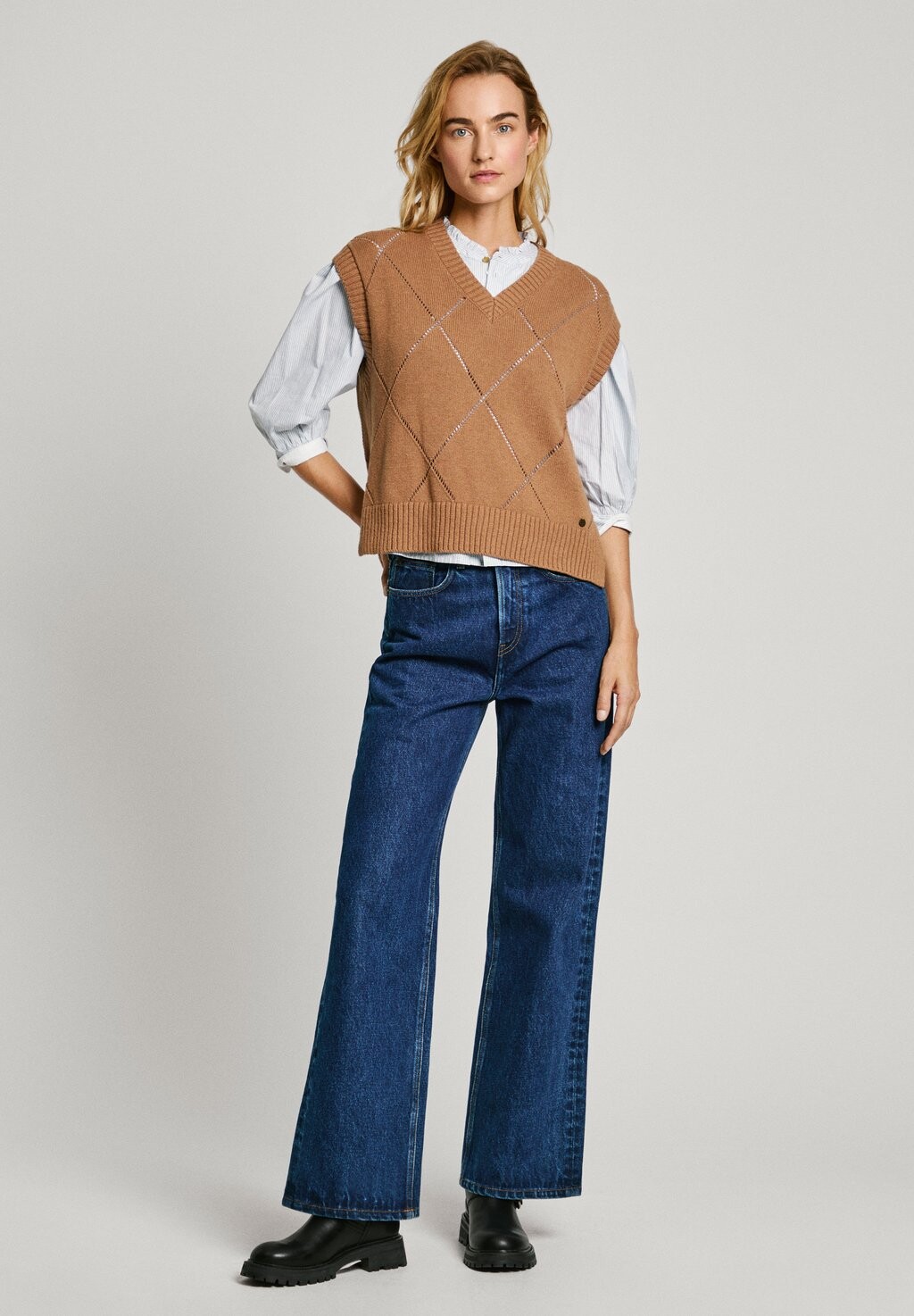 

Базовая футболка IDRIS Pepe Jeans, бежевый