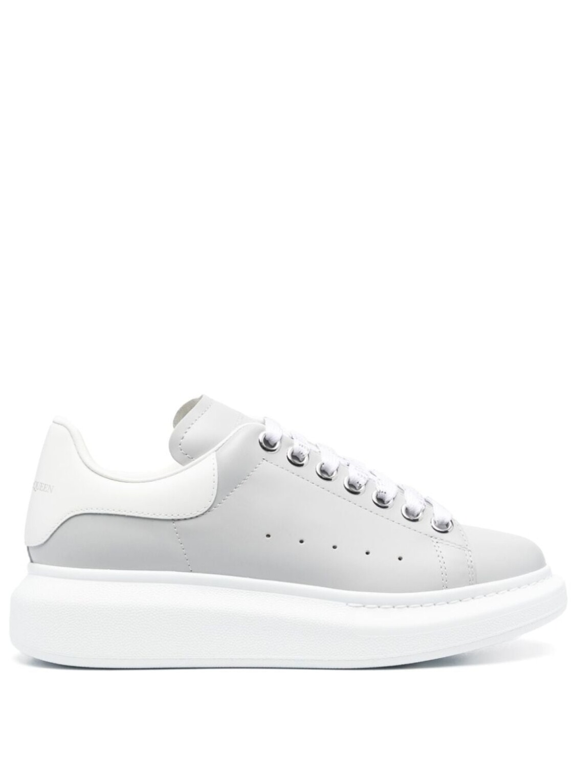

Alexander McQueen кроссовки Oversized, серый
