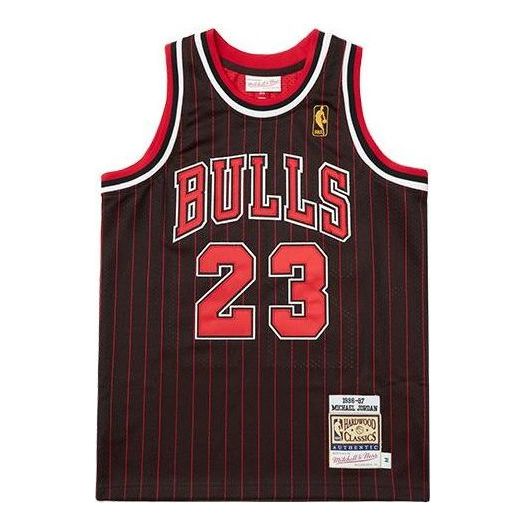 

Джерси Mitchell & Ness x NBA Chicago Bulls 1996-97 Swingman Jersey 'Michael Jordan 23', черный