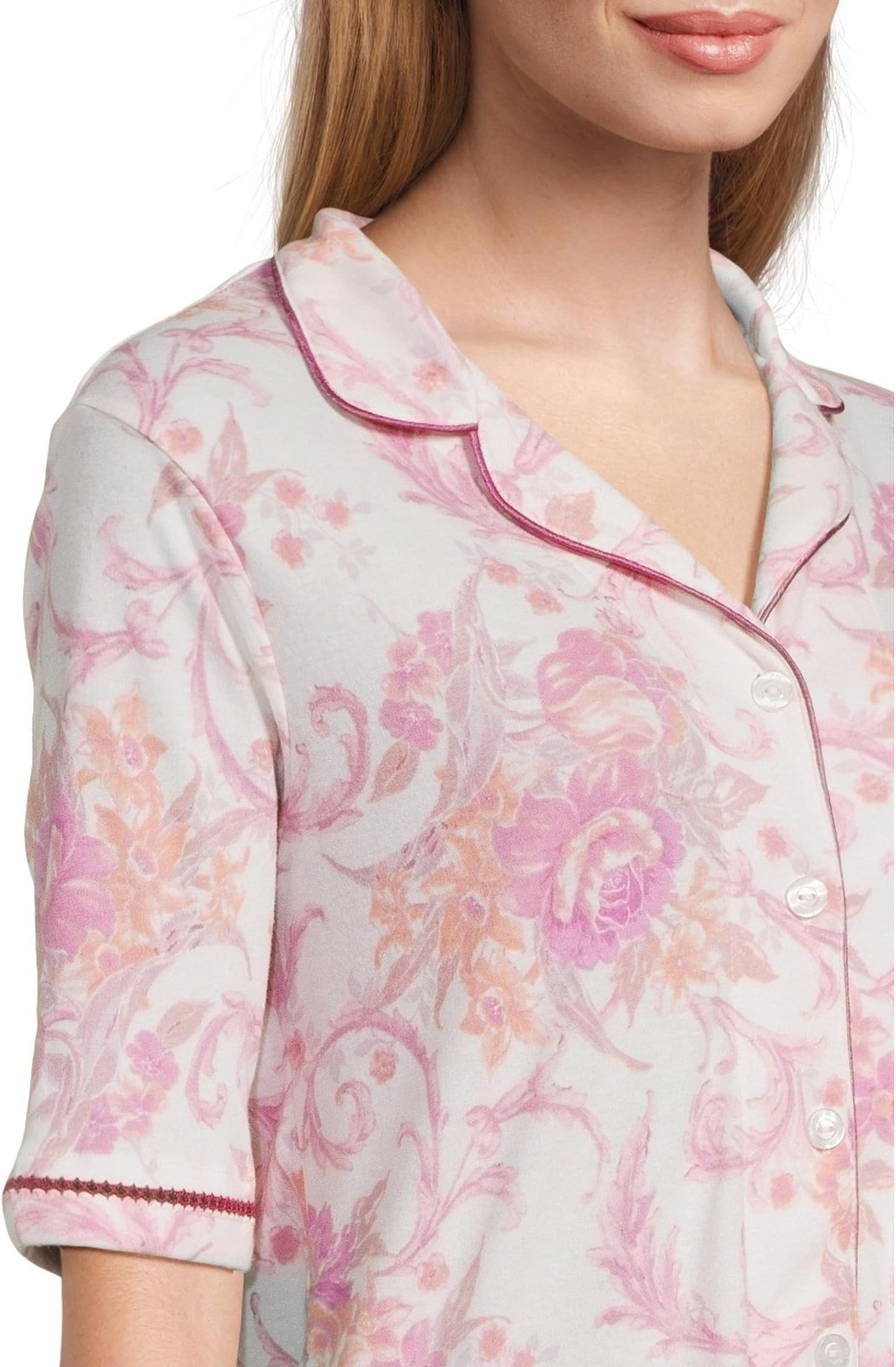 

Пижама Karen Neuburger Romantic Fields Elbow Sleeve Pajama Set with Lace, цвет Regal Floral