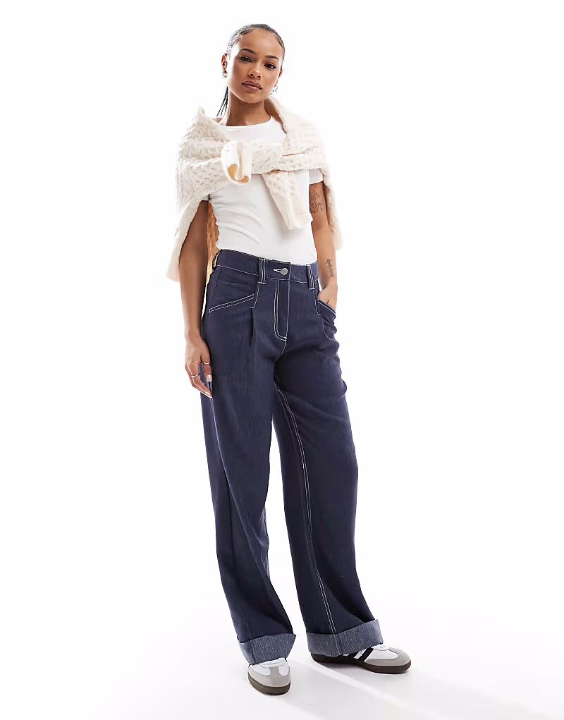 

Брюки прямого кроя ASOS DESIGN Petite из денима