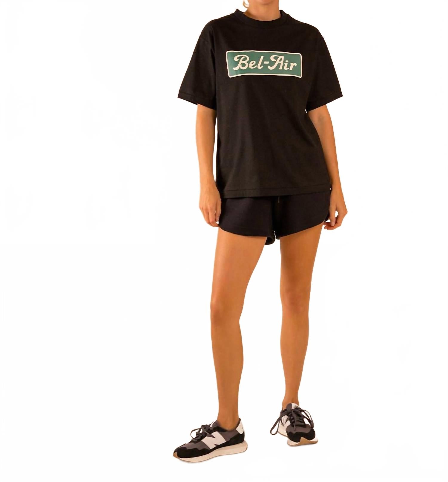 

Футболка Marlie Belair с коротким рукавом в черном цвете Care Tucker