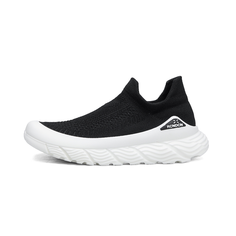 

KYMOOU Амортизирующие нескользящие дышащие низкие повседневные кроссовки мужские черно-белые, цвет Black White