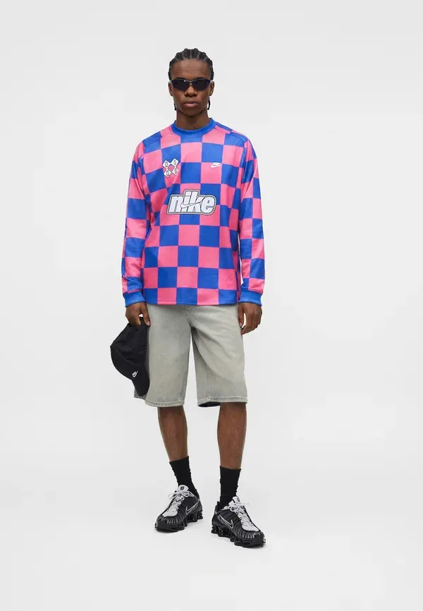 Футболка вратарская с длинным рукавом Nike Sportswear, гостевая, game royal/pinksicle/hydrogen blue — фото 2