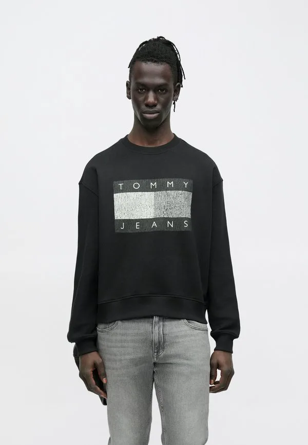 

Толстовка с нашивкой в виде флага в стиле 90-х. Tommy Jeans, Black, Черный, Толстовка с нашивкой в виде флага в стиле 90-х. Tommy Jeans, Black
