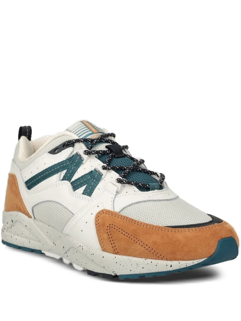 

Кроссовки Fusion 2.0. со вставками Karhu, белый