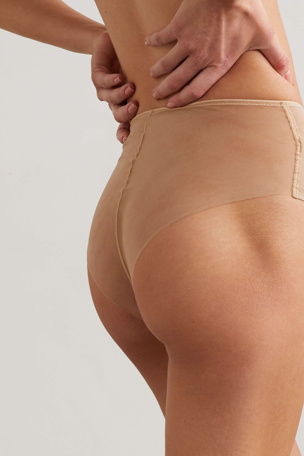 

I.D. SARRIERI трусы из тюля с вышивкой Energy Flowers, бежевый