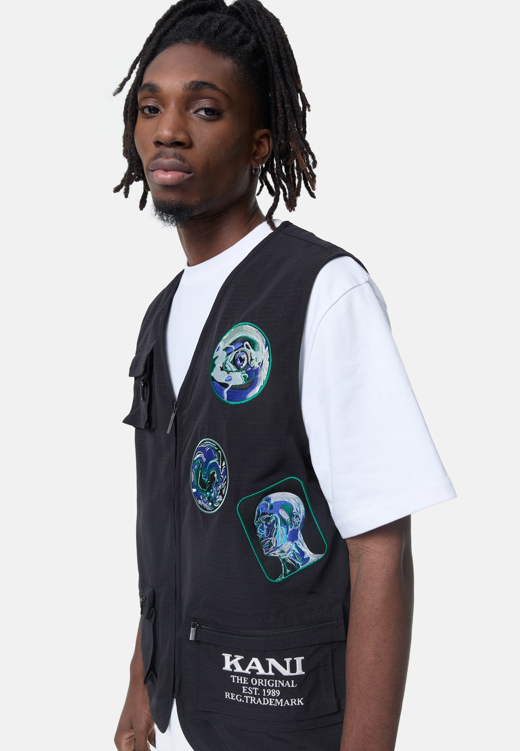 

Без рукавов ЖИЛЕТ RETRO PATCHED UTILITY VEST Karl Kani, черный