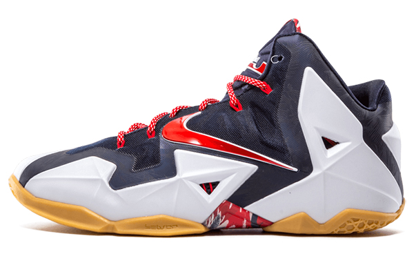 

Мужские баскетбольные кроссовки Nike Lebron 11