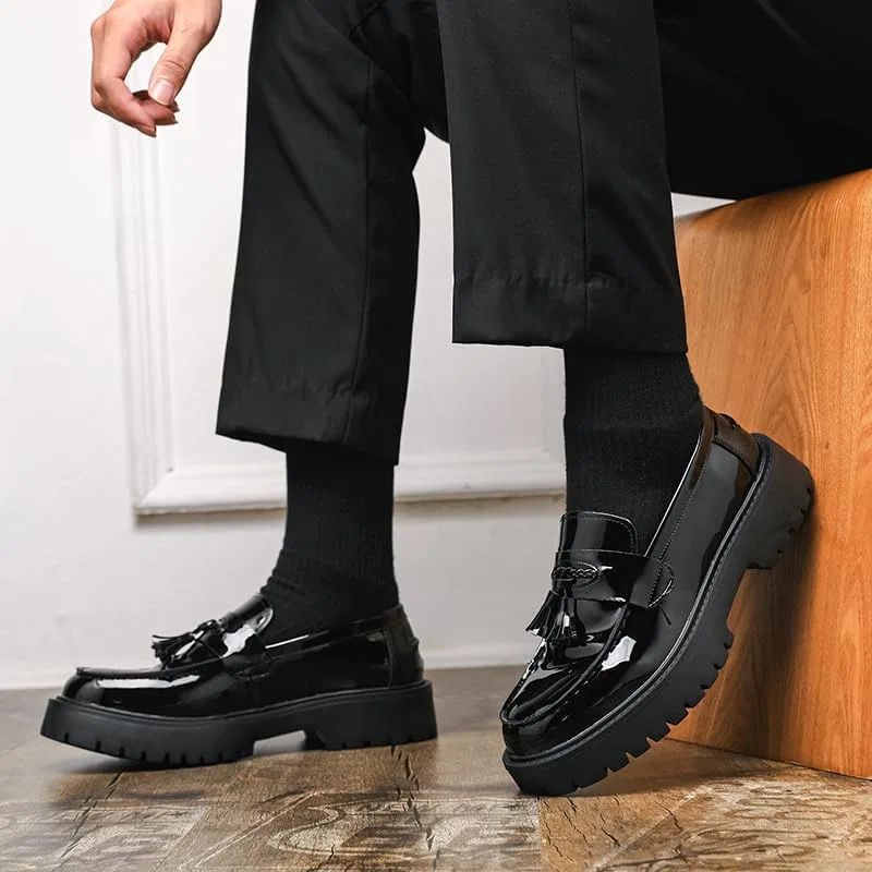 Лоферы кожаные, лакированные, на платформе, повседневные деловые, Men's Patent Leather Tassel Loafers, Black ZCZ — фото 3