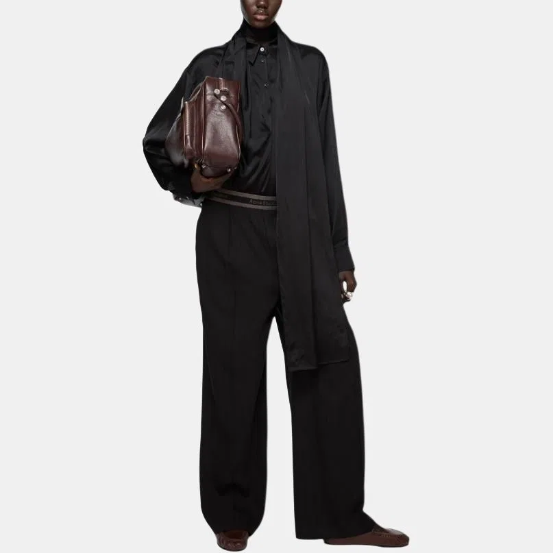 Блуза сатиновая Acne Studios черная — фото 3