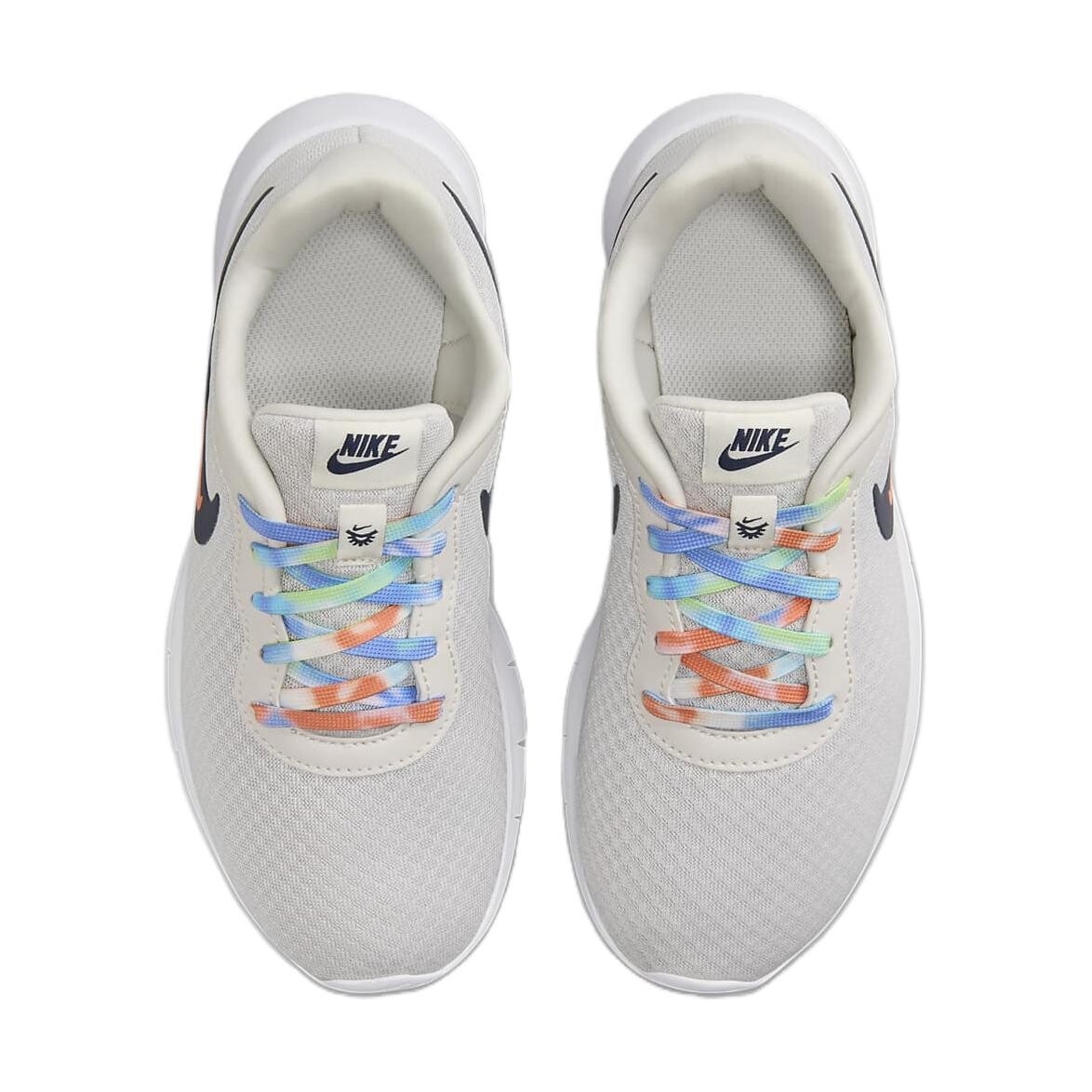 Кроссовки Nike Tanjun Kids Lifestyle Shoes GS Low-top, серый — фото 4