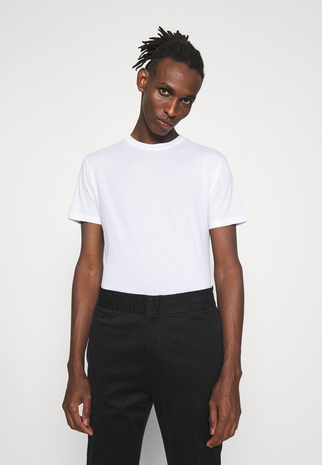 

Базовая футболка Dillan Tiger of Sweden, цвет pure white