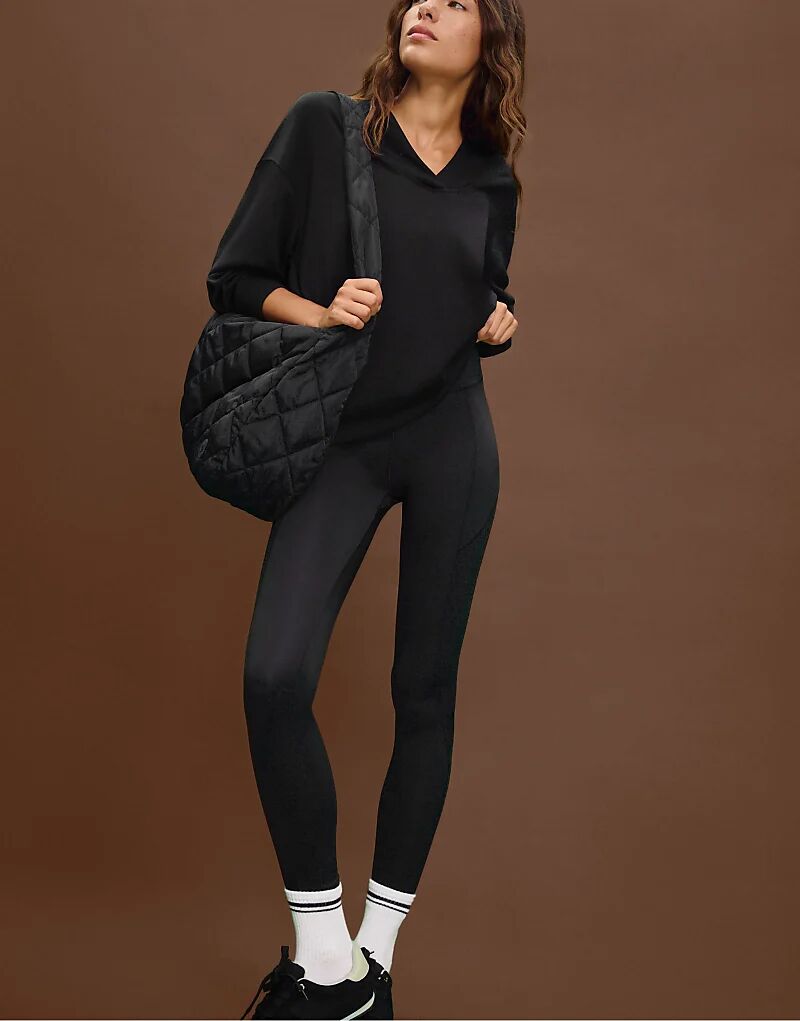 

Мягкая на ощупь толстовка Stradivarius oversize с капюшоном черного цвета