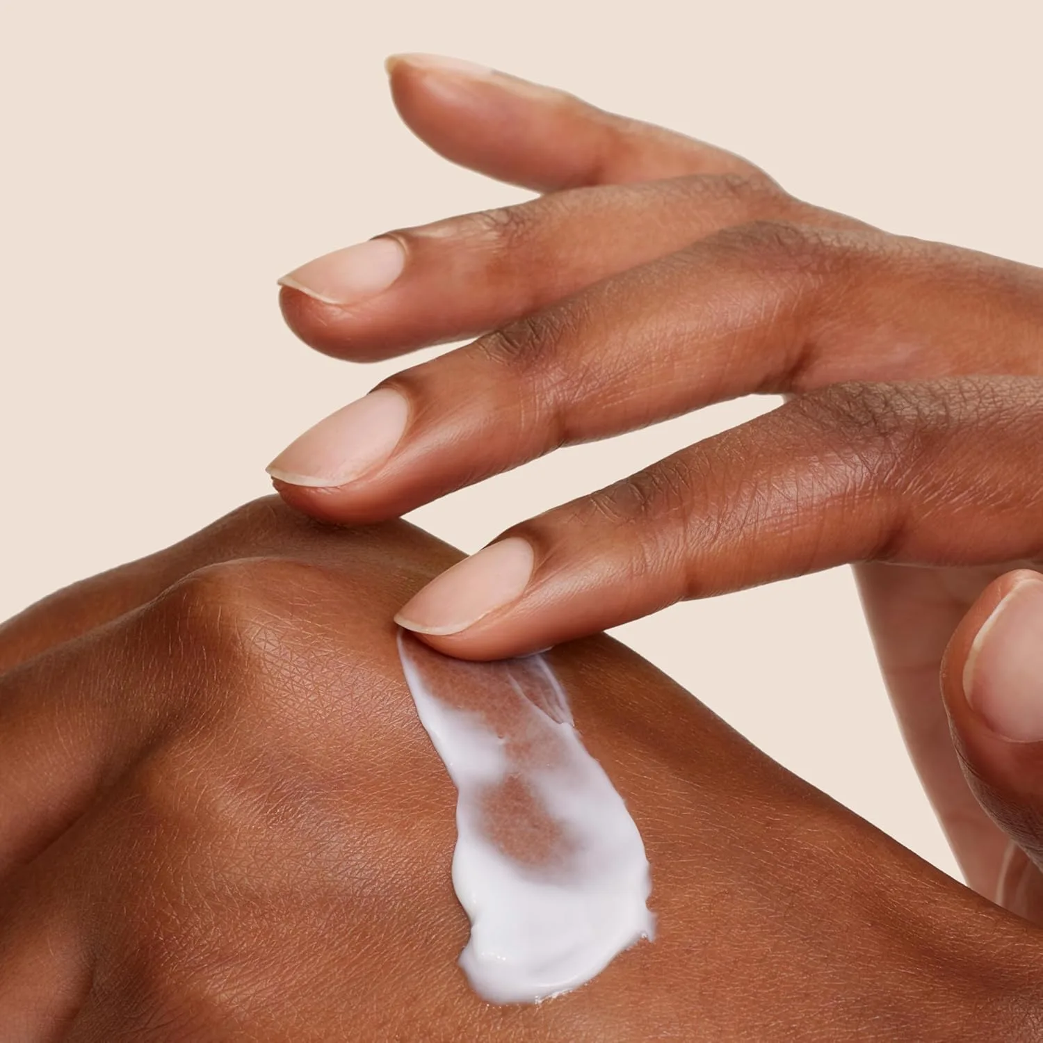 Крем для лица Origins — Увлажняющий GinZing Energizing Rich Cream для сухой кожи с ниацинамидом, кофеином и, 43 мл — фото 3