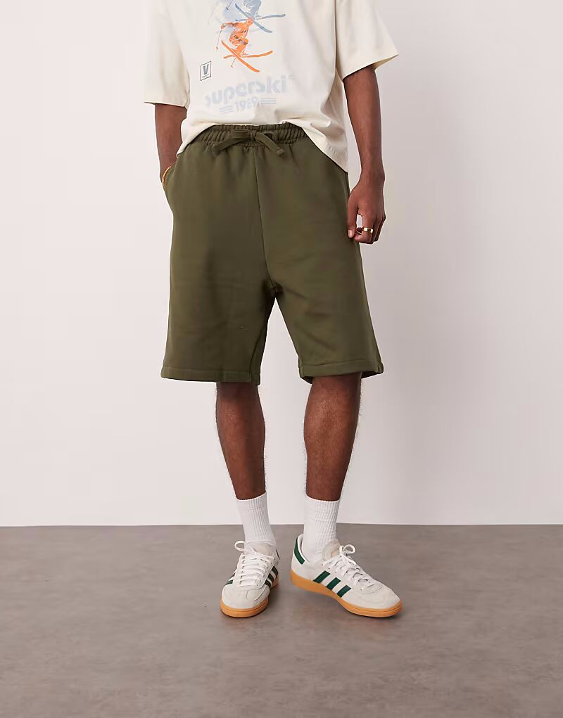 

Тяжелые свободные шорты ASOS DESIGN 400 г/м² цвета темного хаки - ХАКИ