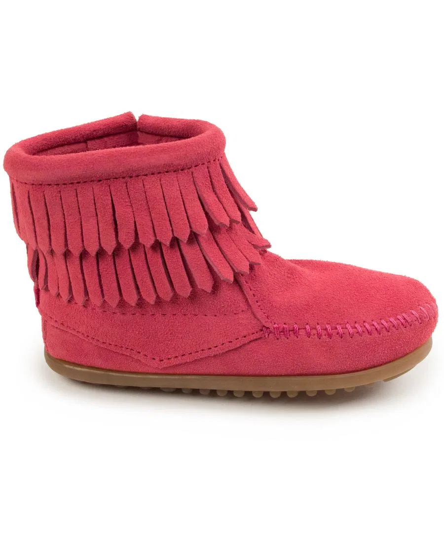 Детские замшевые сапоги с двойной бахромой и боковой молнией Minnetonka, розовый — фото 2