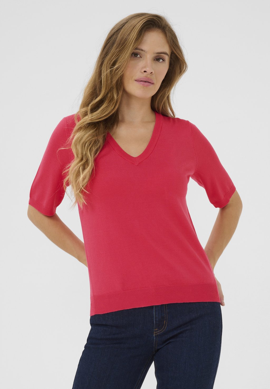 

Базовая футболка KALIZZA V-NECK Kaffe, красный