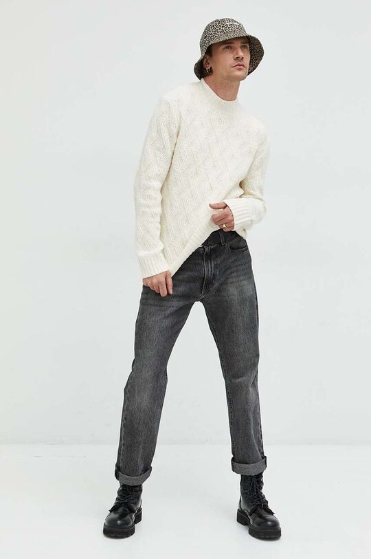 

Свитер Abercrombie & Fitch, белый