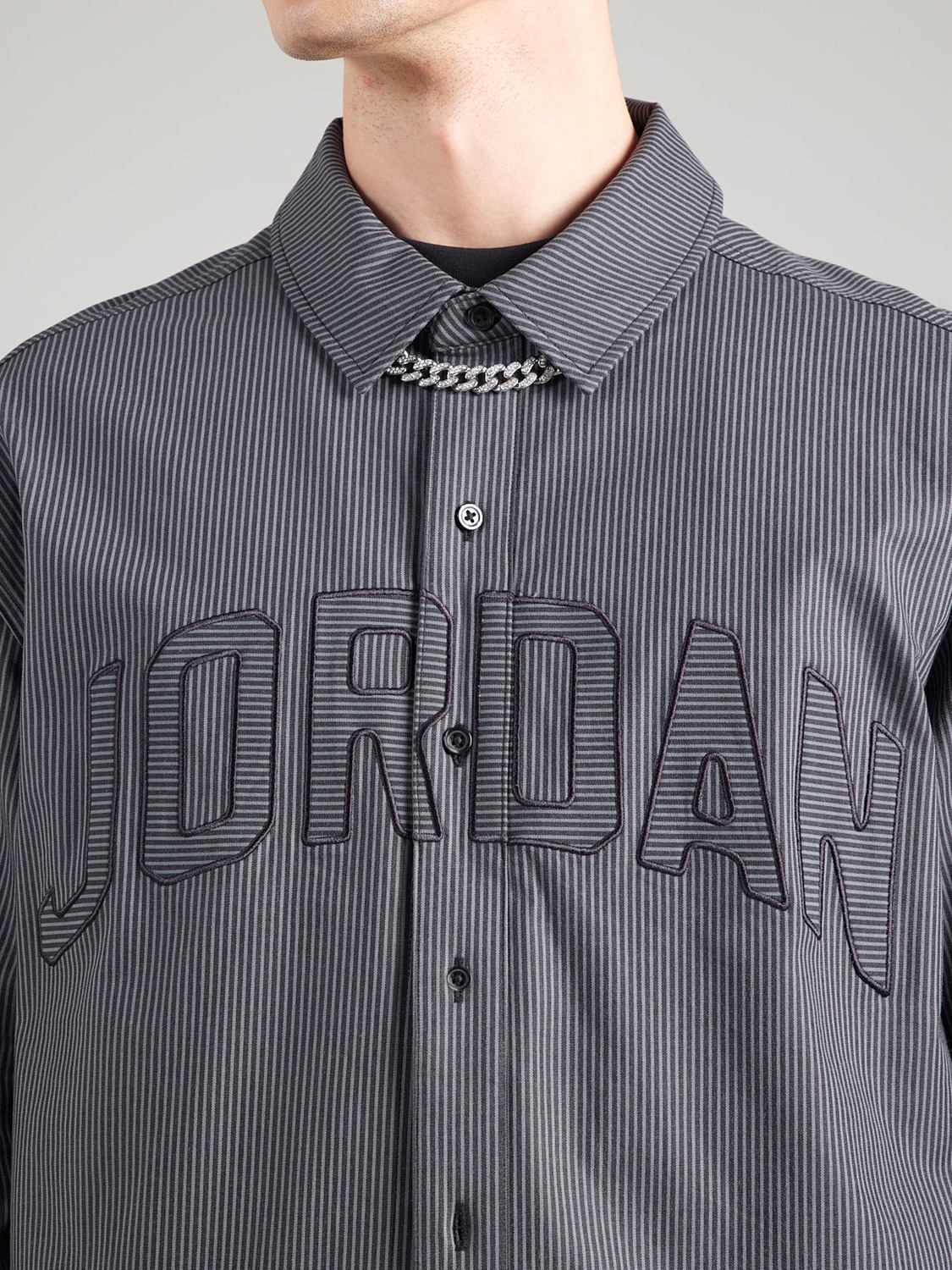 Jordan Рубашка на пуговицах Comfort Fit в черном цвете — фото 2