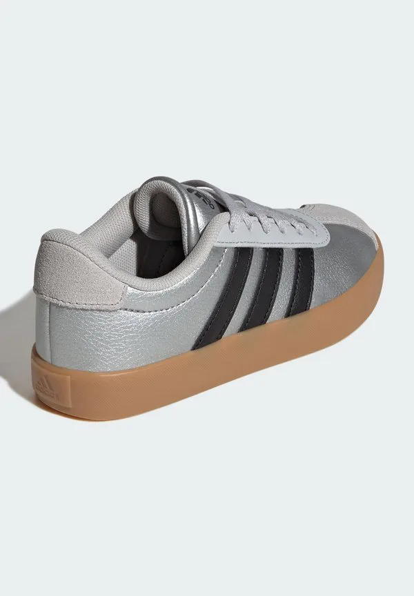 Детские кроссовки vl court 3.0 Adidas Sportswear, Silver Metallic Core Black Light Solid Grey — фото 4