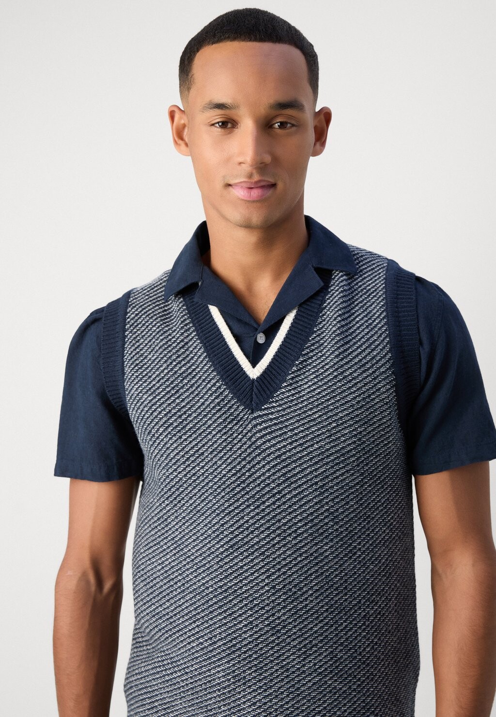 

Джемпер V NECK VEST SPECIAL STITCH Scotch & Soda, синий