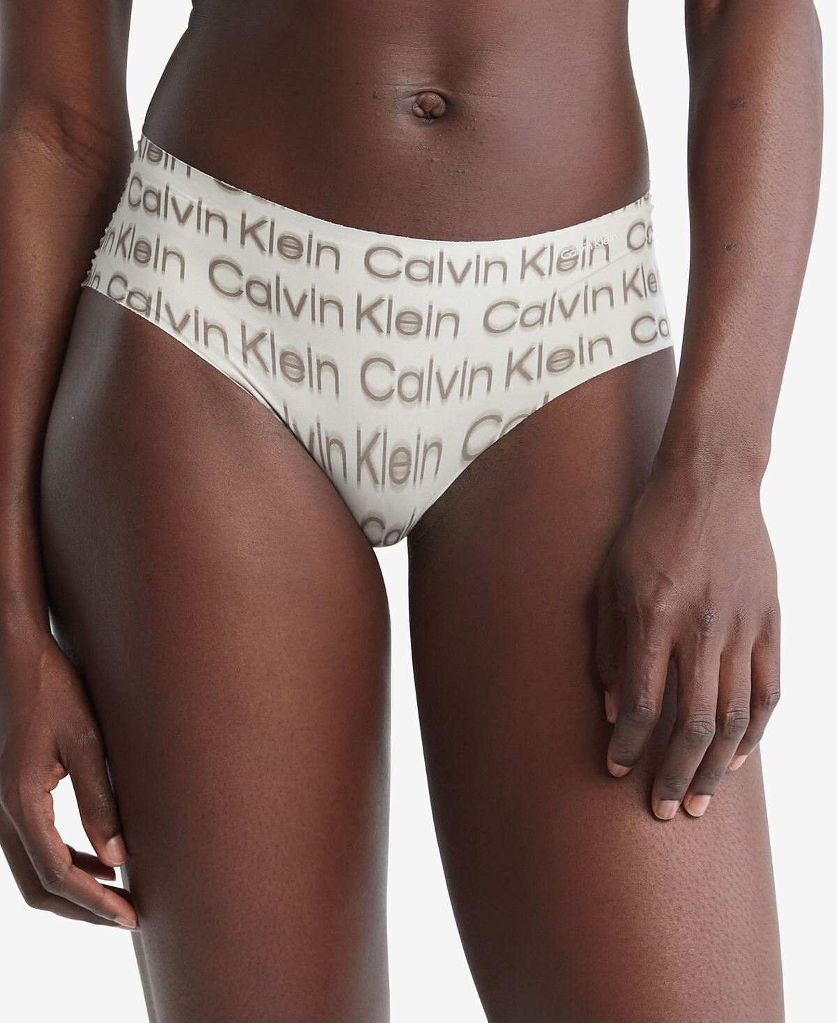 

Невидимое нижнее белье-хипстер D3429 Calvin Klein