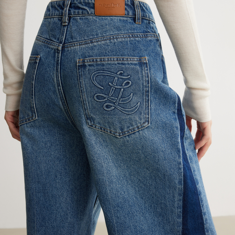 

ELLE Джинсы женские светло-голубые умеренно широкие