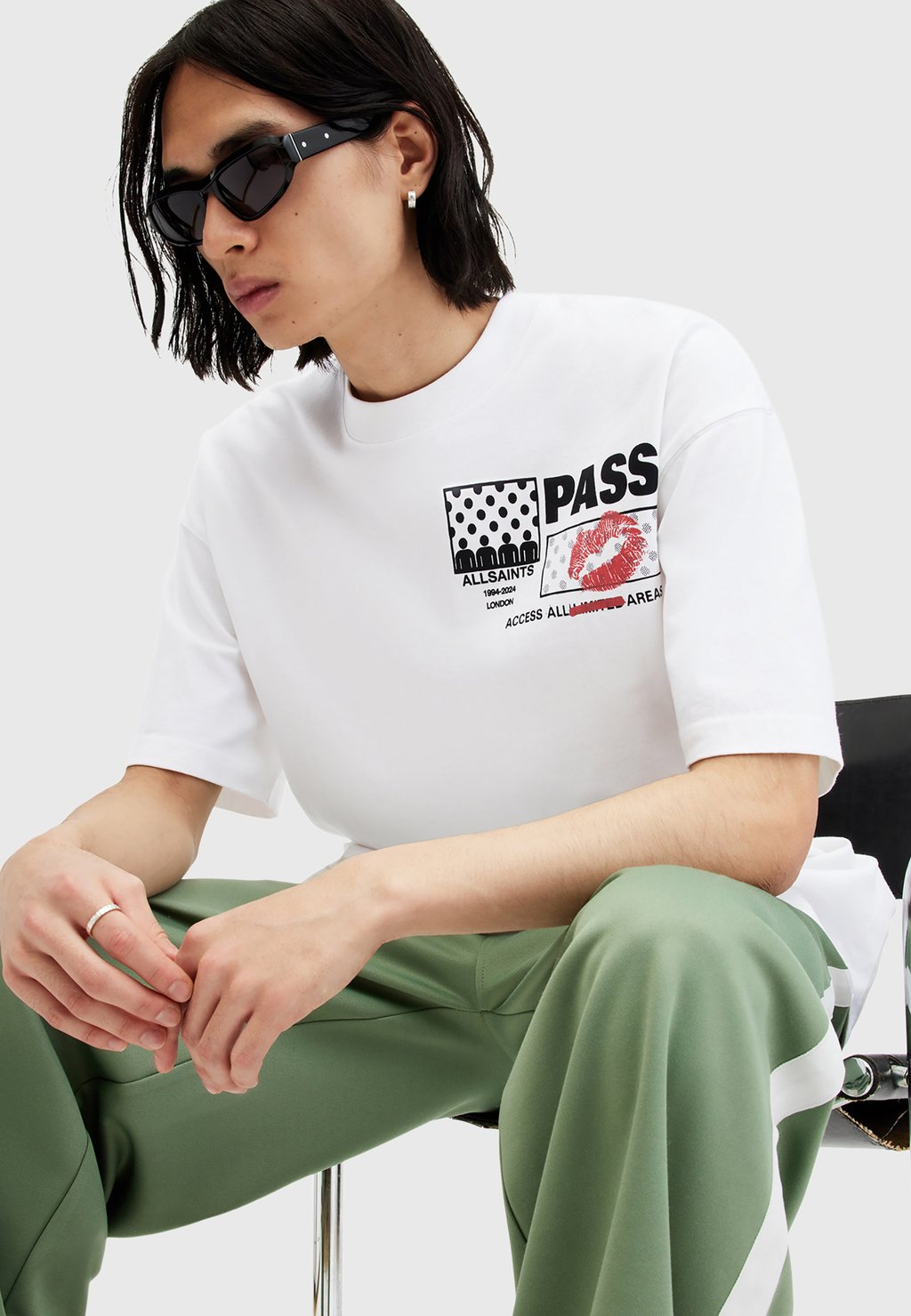 

Принт на футболке PASS SS CREW AllSaints, белый