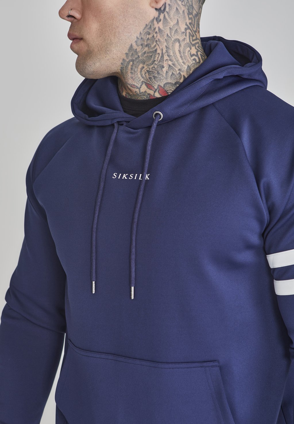 

Толстовка Muscle Fit SIKSILK, темно-синий