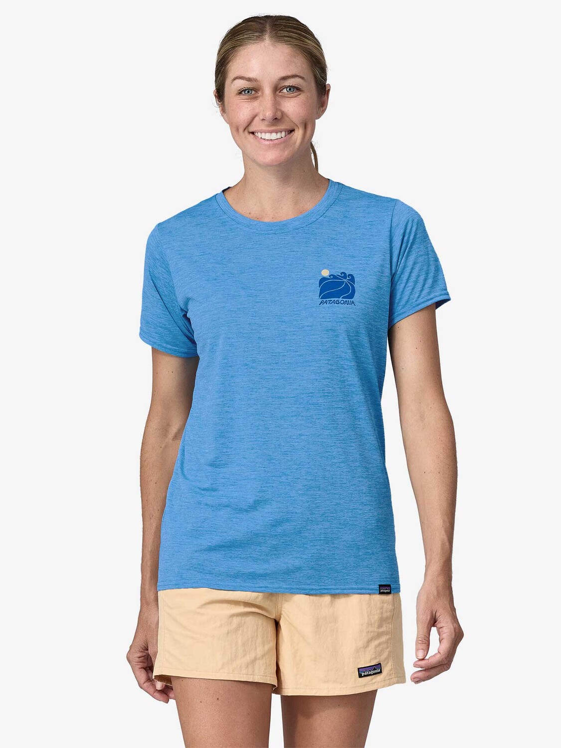 

Футболка Patagonia W's Cap Cool Daily Graphic Shirt - Waters, синий