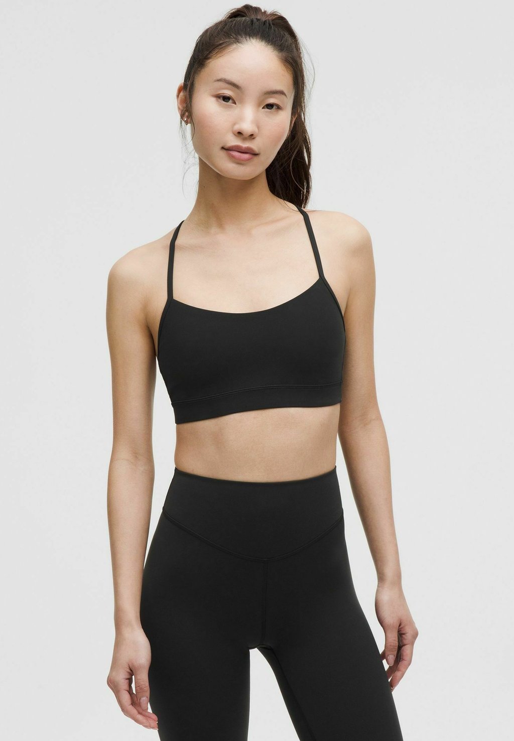 

Спортивный бюстгальтер с легкой поддержкой lululemon, черный
