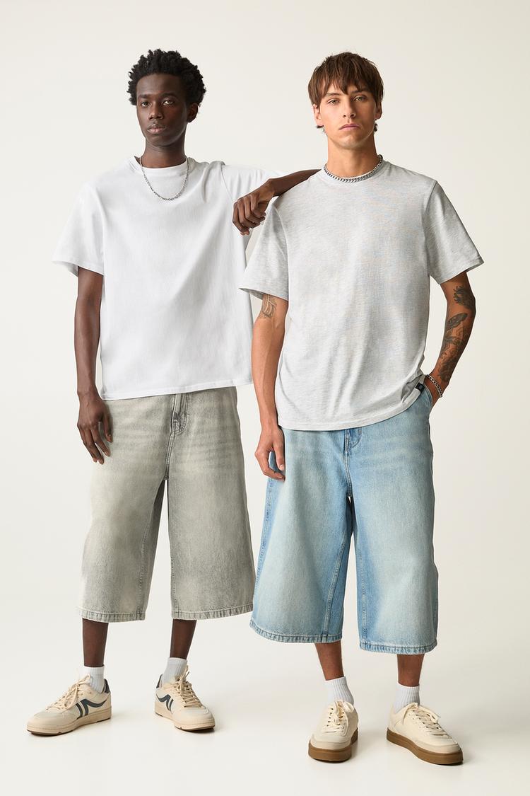 

Упаковка из 2 футболок Pull And Bear, белый