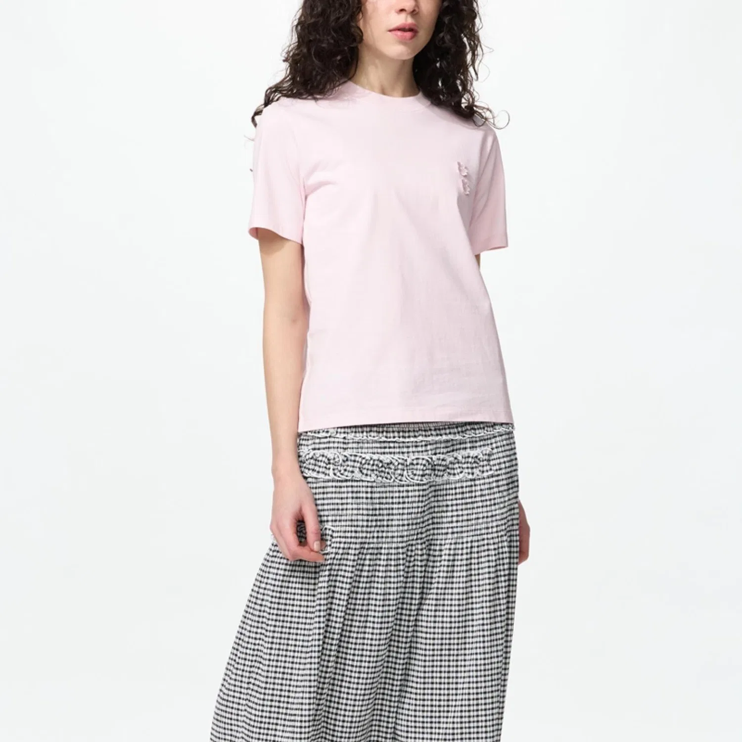 Футболка UNIQLO x Cecilie Bahnsen для женщин, пастельно-розовая — фото 4