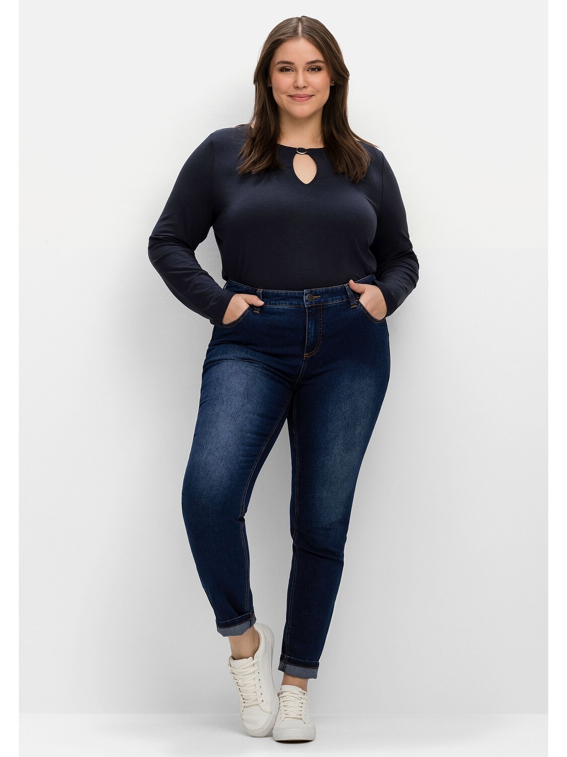 

Джинсы sheego, цвет dark blue Denim
