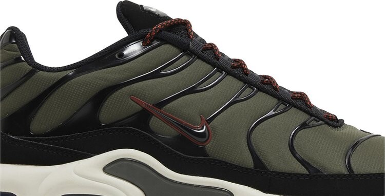 Кроссовки Air Max Plus 'Black Cargo Khaki', зеленый — фото 2