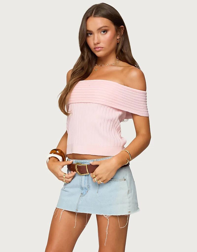 

Edikted Blythe рифленый трикотажный топ с отворотом в светло-розовом цвете