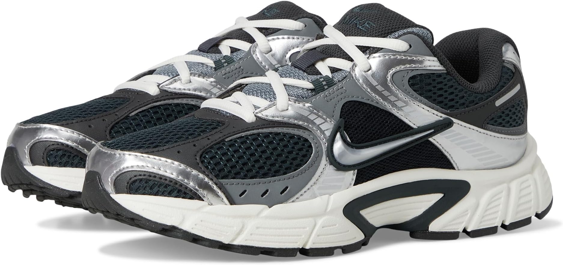 Кроссовки Nike Women's V5 RNR, Seaweed/Metallic Silver/Anthracite