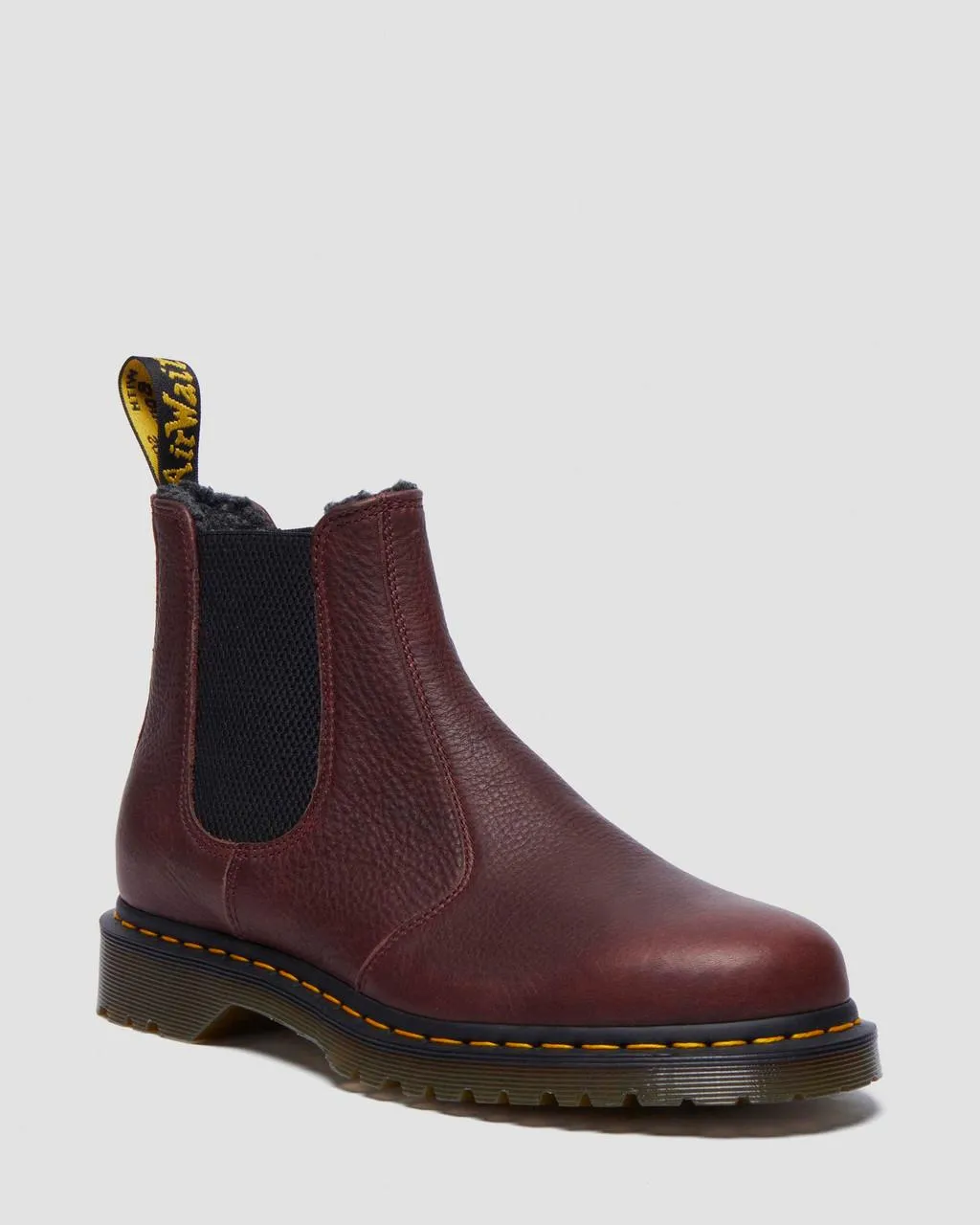 

Ботинки челси Dr. Martens 2976 Warmwair Grizzly, цвет Cherry Red — Grizzly