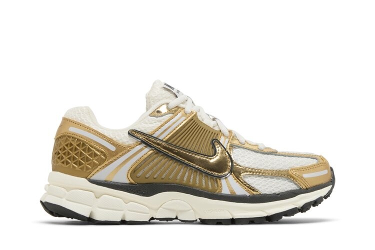 Кроссовки Nike Wmns Air Zoom Vomero 5, золотой